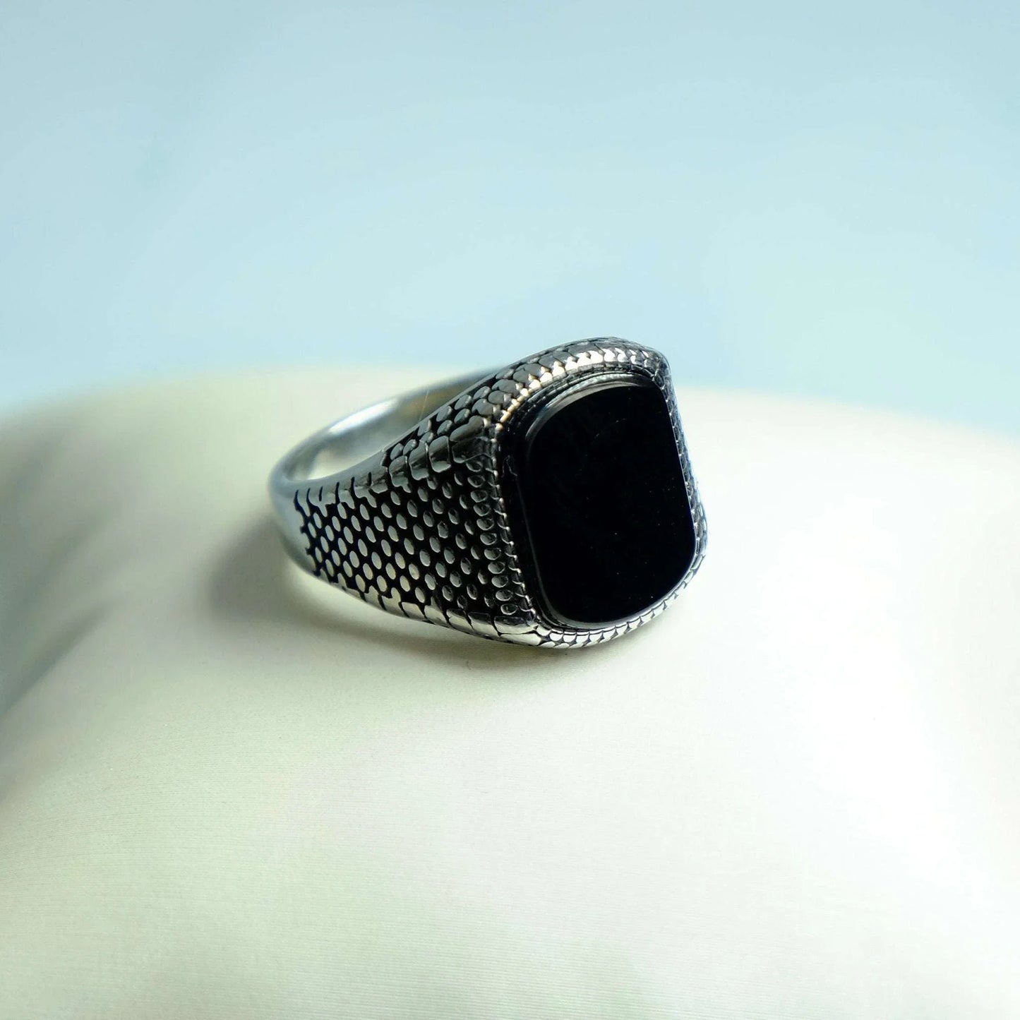 Anello Black Onyx - Rooh Jewelry