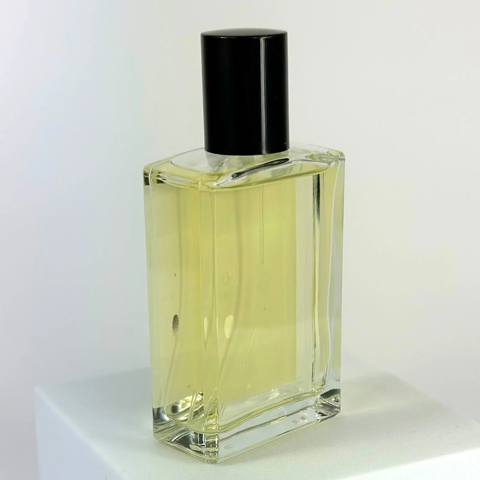 Liò Eau de Parfum 50 ml + Bracciale Omaggio - Rooh Jewelry